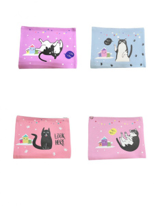Папка канцелярская КОТИКИ, 23х17,5 см, полиуретан, на молнии, 4 дизайна в ассортименте, ОПП-упаковка
