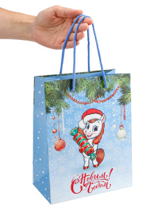 Dream cards Пакет подароч. мат.лам. глит 18х23х10 см (M) Лошадка с конфетой, 190г(собс.раз) ППК-2421