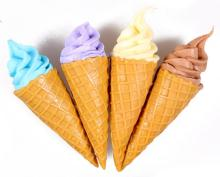 Сквиш /Маленькое мороженое/. С магнитом. Высота до 9,5 см. В ассортименте. В пакете.