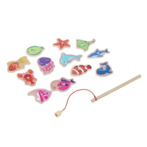 ИГРОЛЕНД Игрушка развивающая для малышей /Рыбалка магнитная/, 12 фигурок, дерево, 20х14см (10131010/