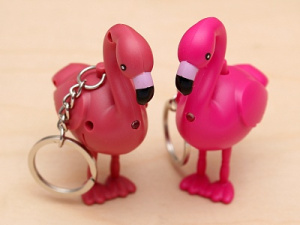 Брелок  Фламинго, кратно 12 шт ( со светом и звуком) Т-9738